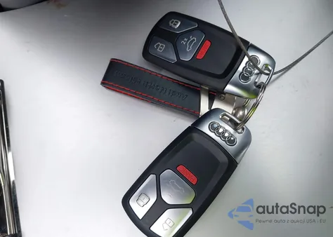 2024 Audi A4 Premium 45 Tfsi S Line Quattro S Tronic z USA, uszkodzony, nr VIN WAUDAAF40RN000141